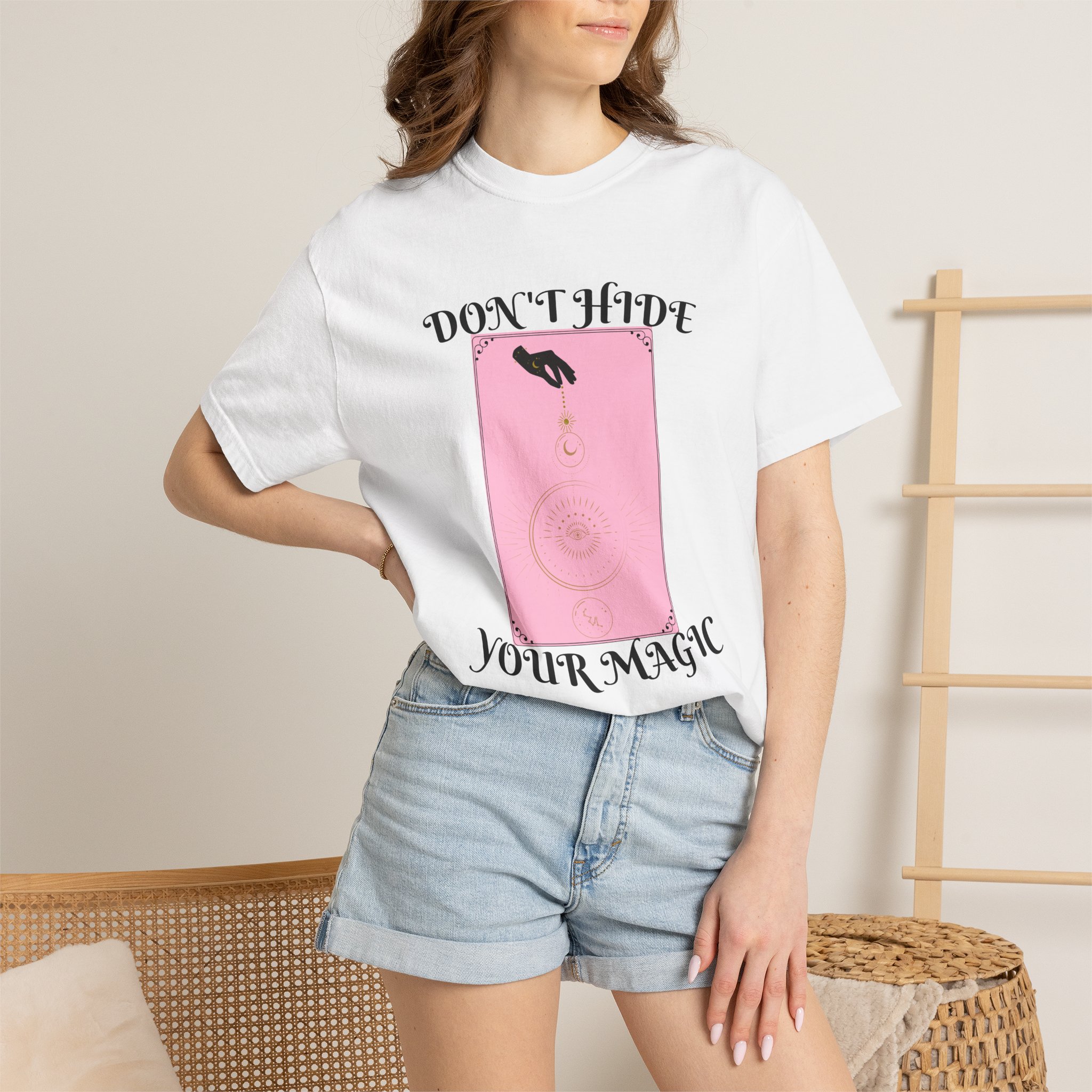Tarot tee