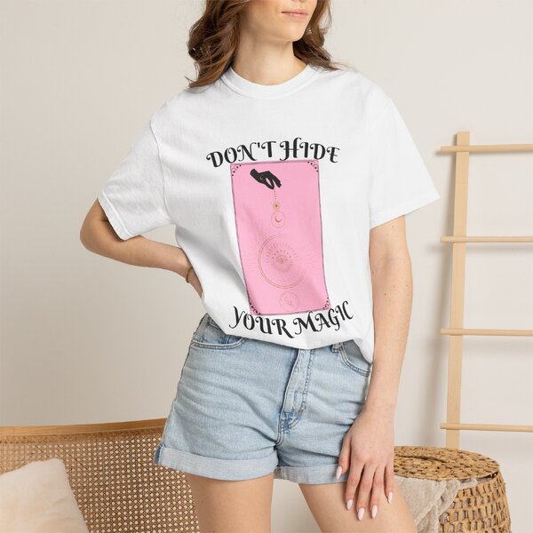 Tarot tee