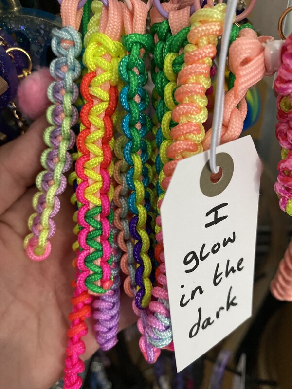 Para cord keyring